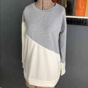 Gray/cream diagonal color block sweatshirt, S, new